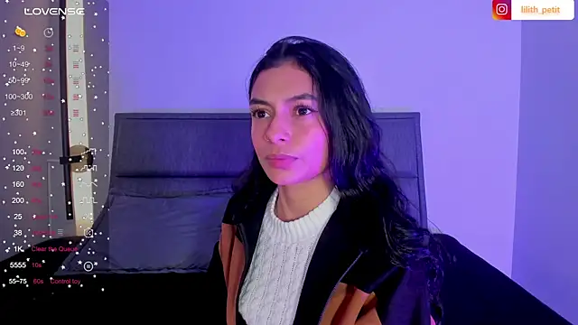 lilith petit  online show from May 2026 03:54:01 PM