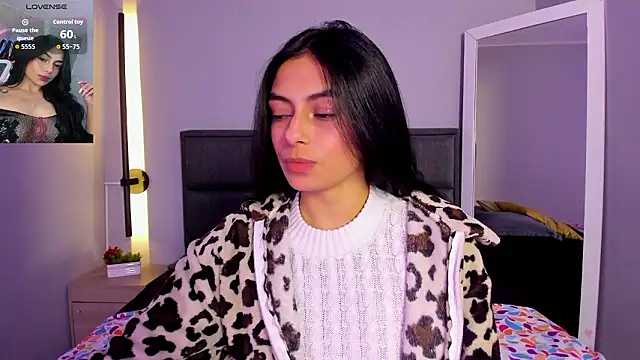 lilith petit  online show from March 2026 01:50:01 PM