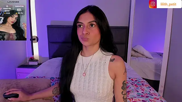 lilith petit  online show from March 2026 08:32:01 PM