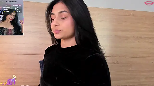 lilith petit  online show from January 2026 01:14:01 PM