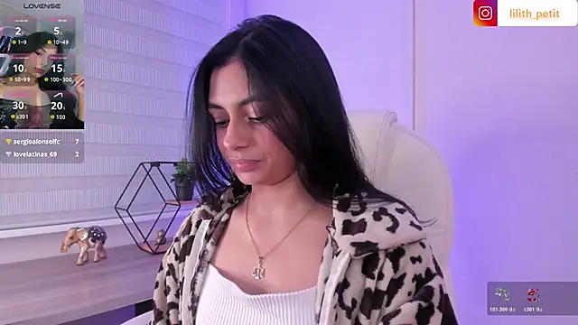 lilith petit  online show from April 2026 12:51:01 PM