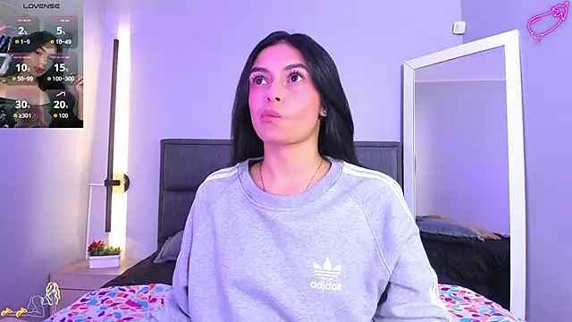 lilith petit  online show from March 2026 12:22:02 PM