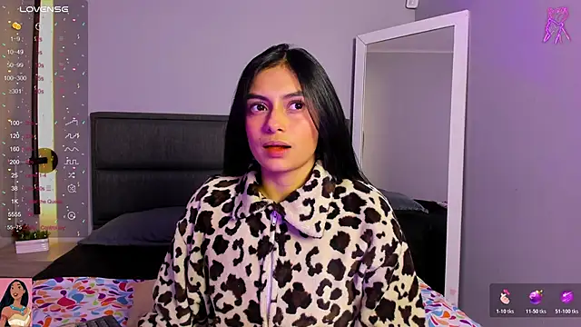 lilith petit  online show from March 2026 09:30:01 PM