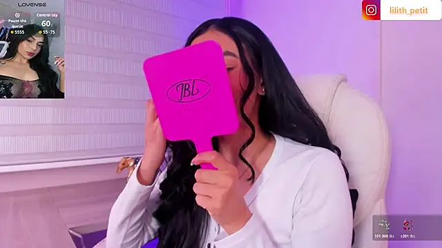 lilith petit  online show from April 2026 01:26:02 PM