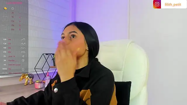 lilith petit  online show from April 2026 01:26:01 PM