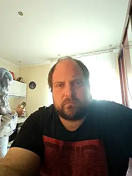 MochiNy4n online show from April 2026 02:08:01 PM