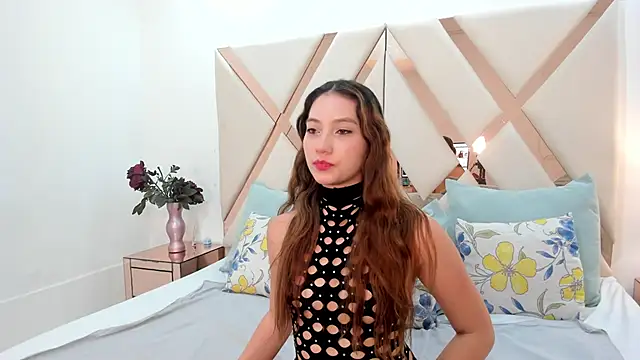 skarlettbenett online show from January 2026 07:50:01 PM