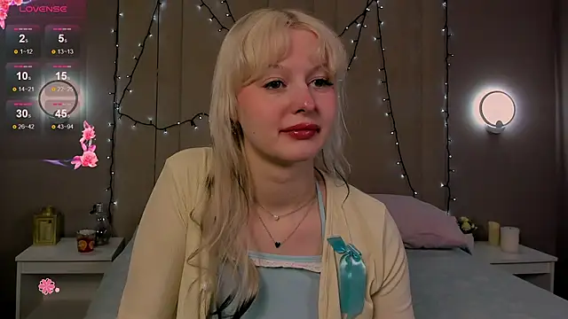 AdeleSilvy online show from March 2026 02:03:02 AM