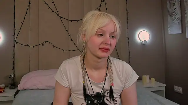 AdeleSilvy online show from February 2026 02:00:02 AM