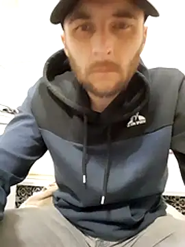 80julien online show from March 2026 02:57:01 PM