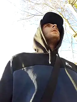 80julien online show from February 2026 03:56:01 PM