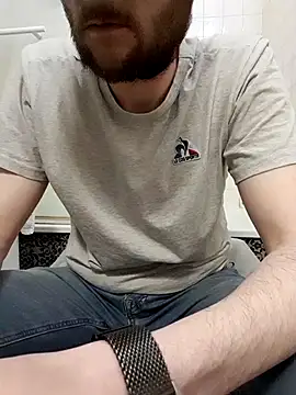 80julien online show from March 2026 07:36:01 PM