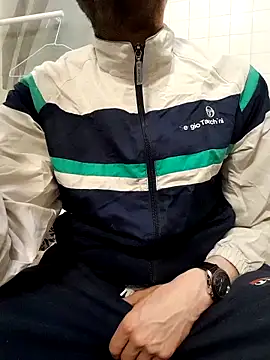 80julien online show from March 2026 06:09:02 PM