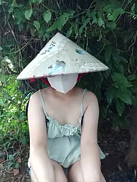 EnzxMoon02 online show from May 2026 10:00:02 AM