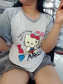 EnzxMoon02 online show from May 2026 05:16:02 AM