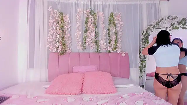 nicky bonny18 online show from February 2026 12:22:02 PM