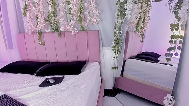 nicky bonny18 online show from February 2026 12:26:01 PM