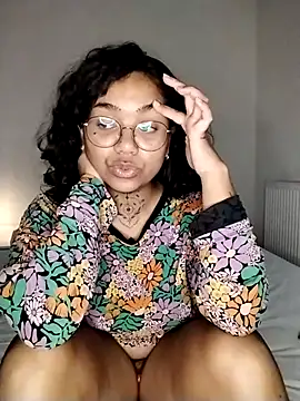 therealsun8 online show from April 2026 05:47:01 AM