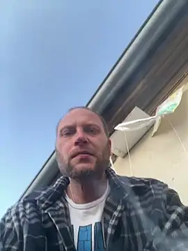 Hamsterdich online show from April 2026 06:25:01 PM