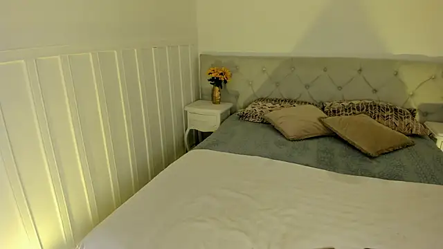 Little Lexyy online show from April 2026 05:19:02 AM