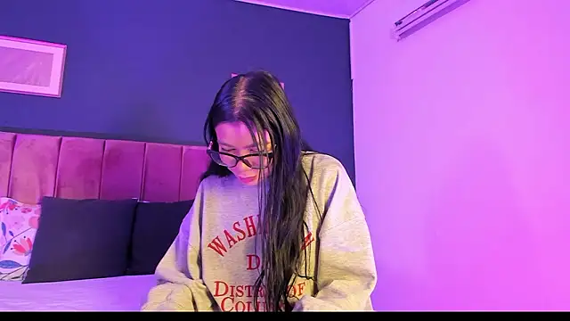 Little Lexyy online show from January 2026 03:32:01 AM