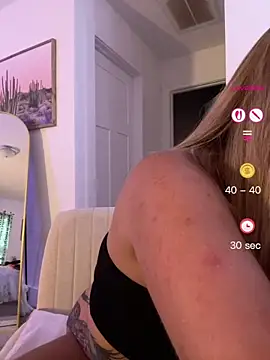 FoxyMillie online show from June 2026 12:37:01 AM