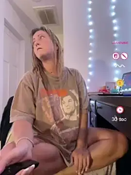 FoxyMillie online show from July 2026 01:39:01 AM