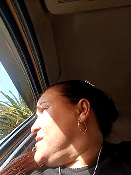 lee hot online show from February 2026 09:03:02 PM