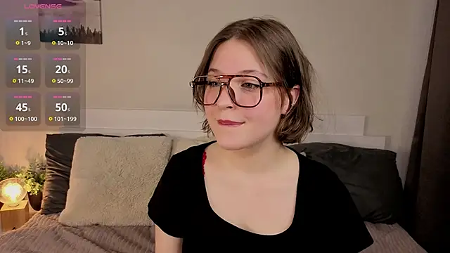 Next2Marie online show from May 2026 05:56:01 AM