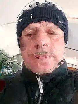 Ivan9iutt online show from April 2026 11:28:02 AM