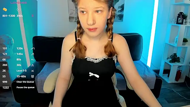 tracy aw online show from March 2026 05:18:01 AM