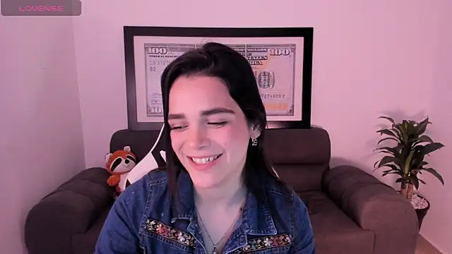 LucianaMoreau online show from January 2026 02:15:01 AM