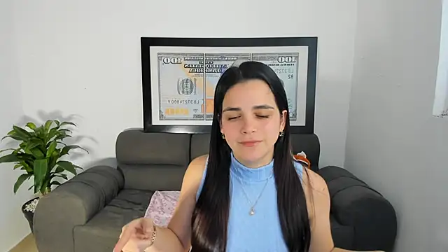 LucianaMoreau online show from March 2026 10:04:01 PM