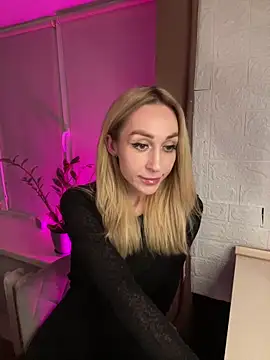 AnesaKis online show from April 2026 11:40:02 PM