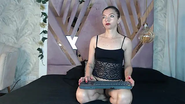 MarilinSweet1 online show from January 2026 11:25:02 AM