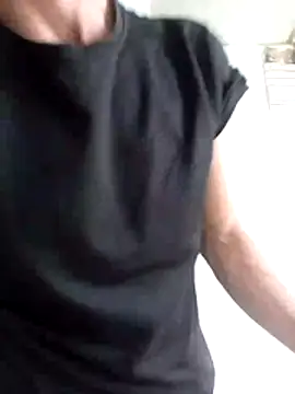 torvyHot online show from April 2026 07:32:01 PM