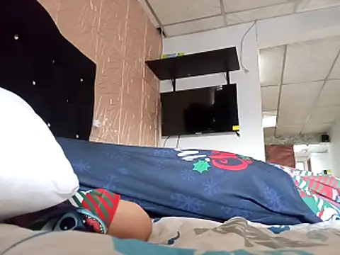 torvyHot online show from February 2026 09:48:01 PM