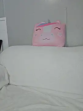  Zhamira online show from January 2026 01:51:01 PM