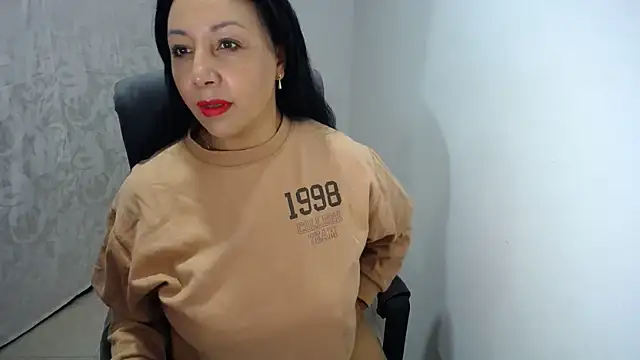 soyElena46 online show from July 2026 11:54:01 AM