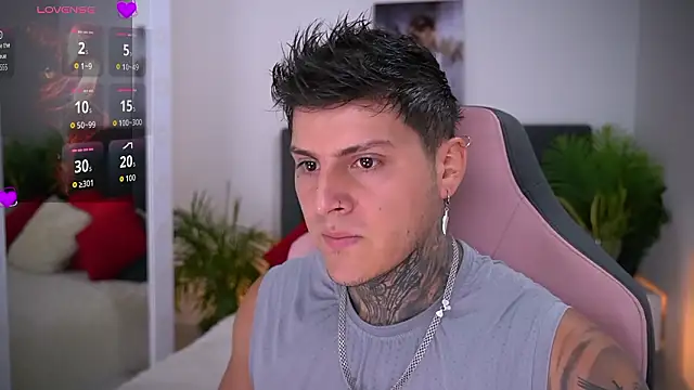 goldenatlasX online show from February 2026 06:18:01 PM