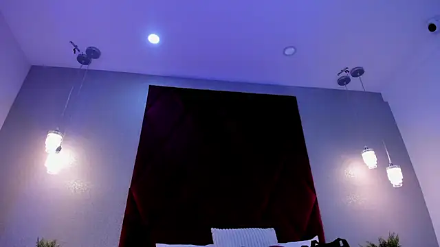 emily clarkk  online show from March 2026 08:22:01 PM