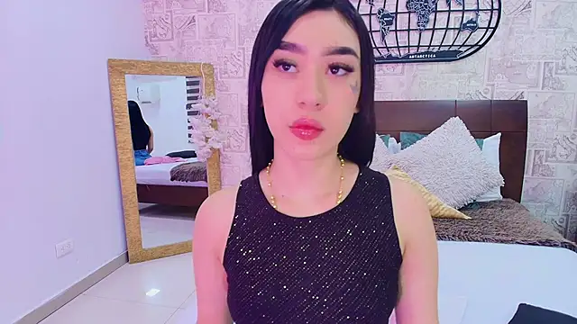 emily clarkk  online show from January 2026 07:50:01 PM