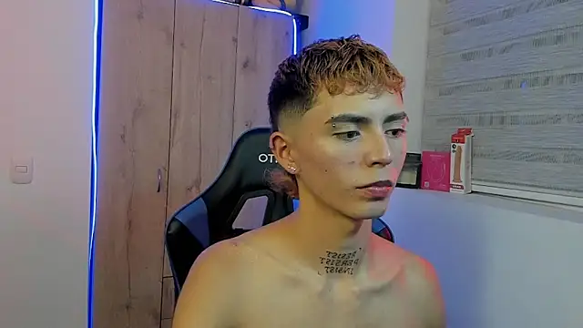 Maiky Cooper01 online show from January 2026 02:59:01 AM