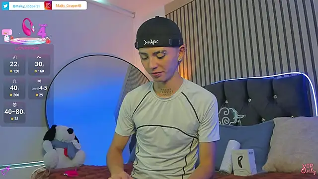 Snapshot of Maiky_Cooper01 chatting on July 2026 06:40:01 PM Maiky Cooper01 online show from July 2026 06:40:01 PM