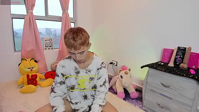 Maiky Cooper01 online show from February 2026 06:52:02 PM