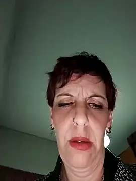 Juguetonafogosa5 online show from February 2026 09:47:01 PM