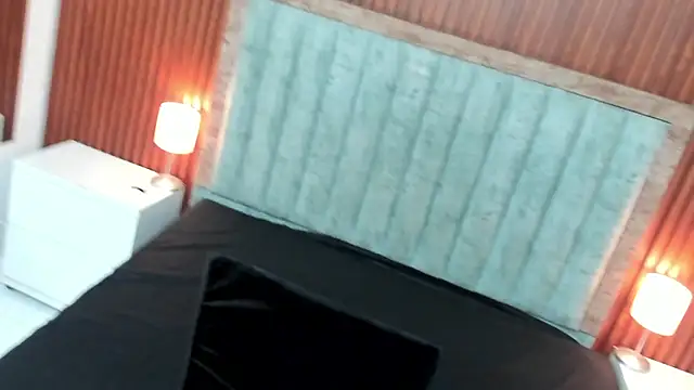 Arianaa Cooper  online show from February 2026 11:31:02 AM