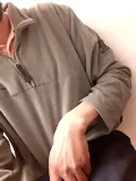 Najibbest online show from January 2026 07:39:01 PM