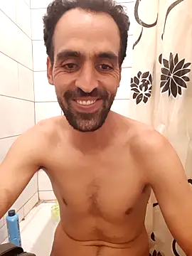 Najibbest online show from February 2026 06:16:02 PM