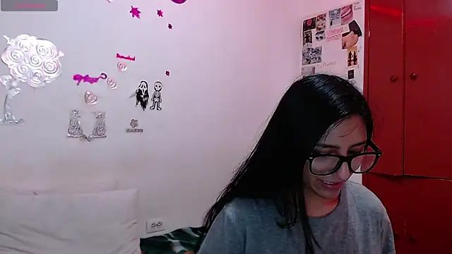 couple  party  online show from January 2026 09:29:01 PM